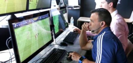 Το βίντεο βοηθός ρέφερι (VAR ) παρών στο Μουντιάλ της Ρωσίας: «Στόχος τα μεγάλα λάθη»
