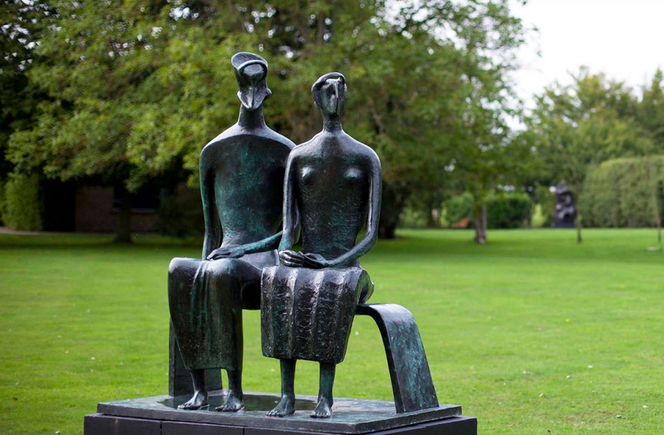 Henry Moore3