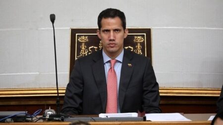 guaido12
