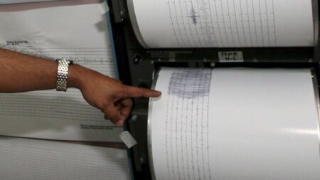 Σεισμός τώρα: Σεισμική δόνηση μετά τα μεσάνυχτα στον Πύργο seismos purgos