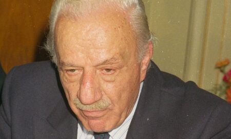 Οι ζευγάδες φεύγουν…! xarilaos florakis