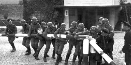 1η Σεπτεμβρίου, η «έναρξη» του Β’ Παγκόσμιου Πολέμου – του Στέλιου Κανάκη Germany invades Poland