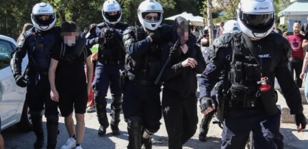 Πέντε μαθητές από 14 ως 17 ετών κρατούνται απ’ την Πέμπτη στη ΓΑΔΑ – ΑΠΕΛΕΥΘΕΡΩΣΗ τους ΤΩΡΑ mat mathites