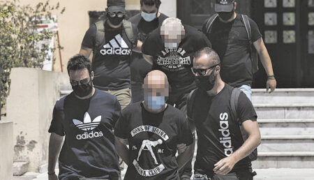 ΚΟ Ηλιούπολης του ΚΚΕ: Για την σεξουαλική εκμετάλλευση και κακοποίηση της 19χρονης mastropos astunomikos 1