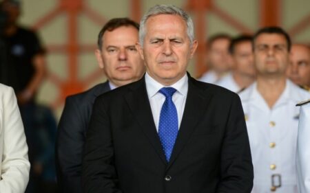 Ανασχηματισμός: Δεν αποδέχεται την υπουργοποίηση ο Ευάγγελος Αποστολάκης apostolakis2 768x512