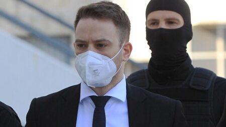 Έγκλημα στα Γλυκά Νερά: Ομόφωνα ένοχος ο Μπάμπης Αναγνωστόπουλος για τη δολοφονία της Καρολάιν