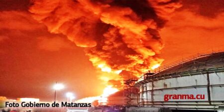 Κούβα: και δεύτερη δεξαμενή καυσίμου εξερράγη στη βάση των γιγαντιαίων δεξαμενών Supertanqueros της Ματάνζα