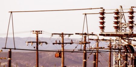 Σπέρνουν ανέμους και θα θερίσουν κοινωνικές θύελλες -συνέντευξη του ΓΓ της ΚΕ του ΚΚΕ