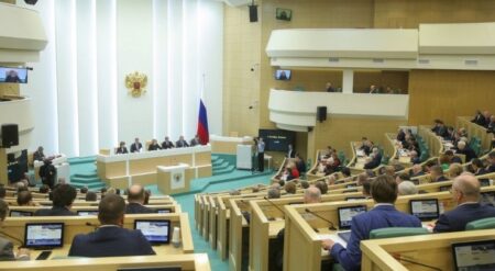 Ρωσία: Μετά τη Δούμα και η Άνω Βουλή ενέκρινε την προσάρτηση ουκρανικών εδαφών