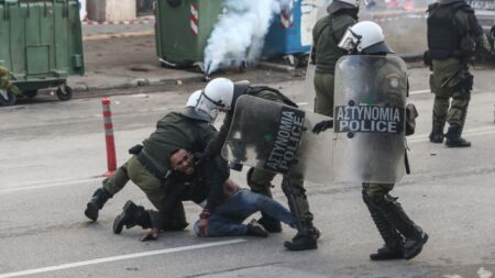 Κίνηση Αποστράτων Αστυνομικών: Η πολιτική της καταστολής υπεύθυνη για τον θάνατο του 16χρονου Ρομά