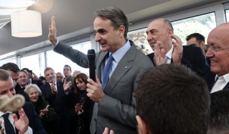 ΝΔ: Θέλει «ισχυρή εντολή» για κλιμάκωση των αντιλαϊκών μεταρρυθμίσεων