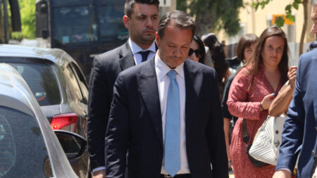 Ο Απ. Λύτρας παραδόθηκε στην αστυνομία