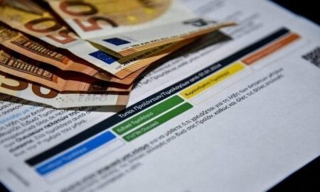 Αυξήσεις – φωτιά στα πράσινα τιμολόγια του ρεύματος ενόψει καλοκαιριού