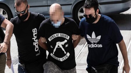 Ηλιούπολη: Αθώα η 19χρονη – θύμα trafficking από αστυνομικό μαστροπό
