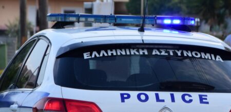 Συνελήφθησαν δύο 14χρονες που επιτέθηκαν σε συνομήλική τους στην Γλυφάδα