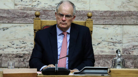 Αυτός είναι ο Κώστας Τασούλας