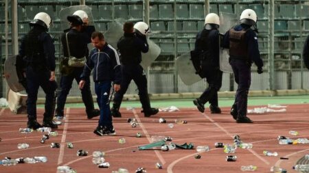 Παναθηναϊκός – Βόλος: Επεισόδια μεταξύ «οπαδών» του Παναθηναϊκού με έναν τραυματία
