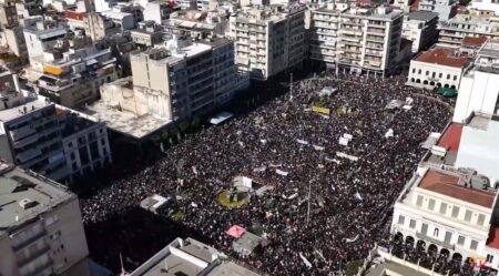 Πάτρα: Η πόλη «κυκλώθηκε» από ποτάμια απεργών και νεολαίας!