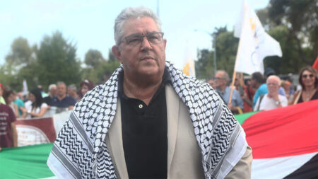 ΚΚΕ: Καταγγέλλει την κατάπτυστη απόφαση των ΗΠΑ για απαγόρευση εισόδου στη χώρα της παλαιστινιακής αρχής