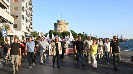 ΔΕΘ: Χιλιάδες κόσμος _σταθμός απεργιακής κλιμάκωσης