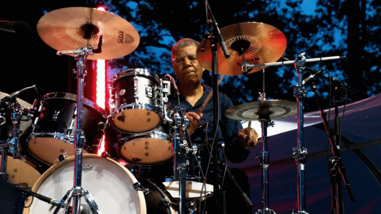 Πέθανε ο εμβληματικός τζαζίστας ντράμερ Jack DeJohnette