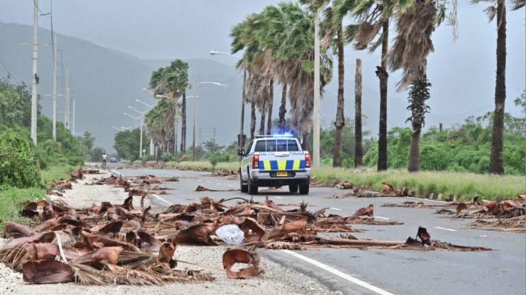 Τυφώνας Melissa: σε κατάσταση καταστροφής η Τζαμάικα