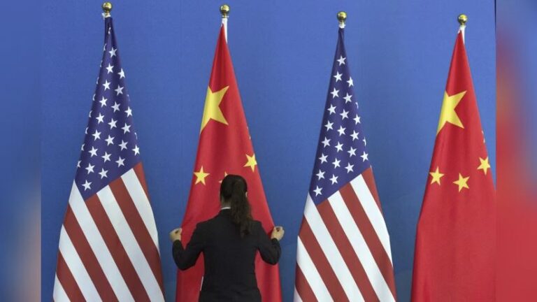 Η Κίνα ζήτησε «να τερματιστούν» οι εμπορικοί πόλεμοι