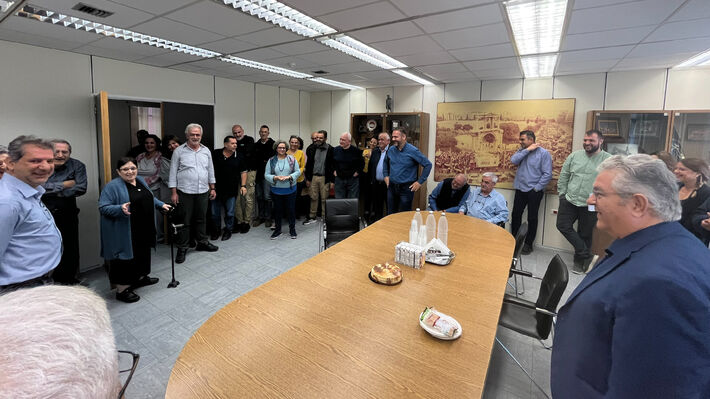 Ζεστές ευχές για χρόνια πολλά στην συντρόφισσα Αλέκα Παπαρήγα