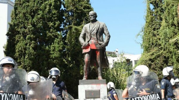 Τι σχέση έχουν η Γκιλφόιλ, το κουφάρι ενός μακελάρη και η “Ιθάκη”;