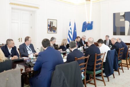 Κυρ. Μητσοτάκης: Αρνείται κάθε συζήτηση για εμβολιασμό των κοπαδιών για να μη θιχτούν τα κέρδη των μεγαλοεξαγωγέων φέτας