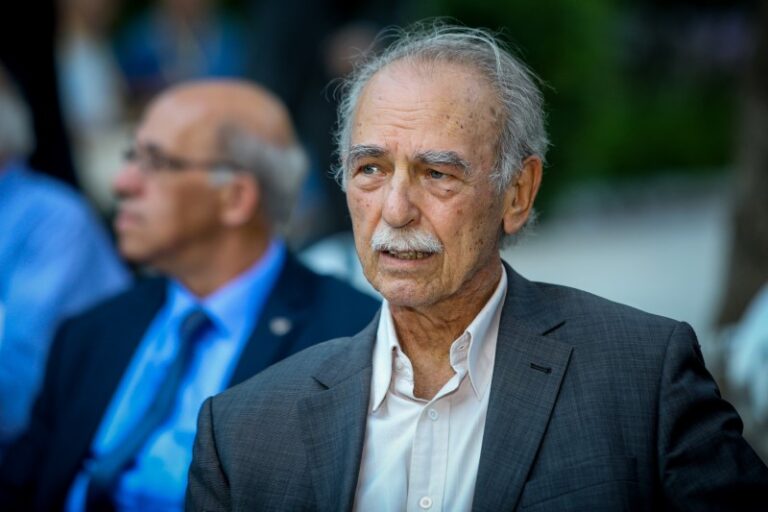 Έφυγε από τη ζωή ο σύντροφος Σπύρος Χαλβατζής